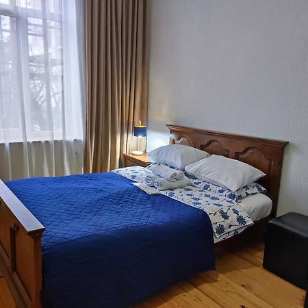 קוטאיסי Friendly Guest House מראה חיצוני תמונה