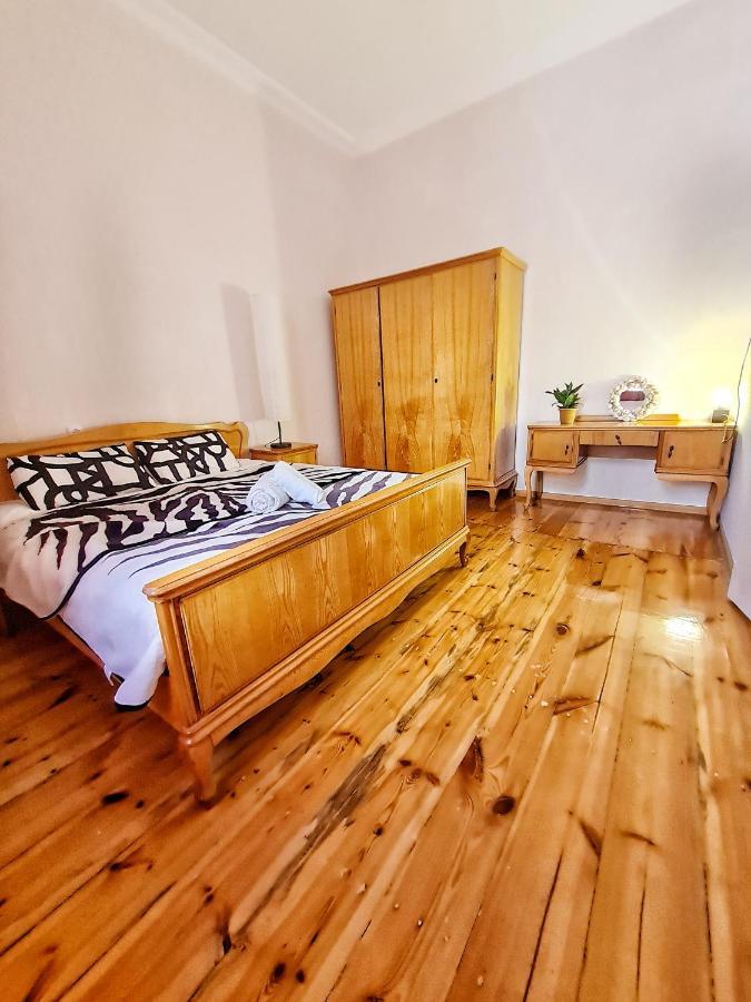קוטאיסי Friendly Guest House מראה חיצוני תמונה