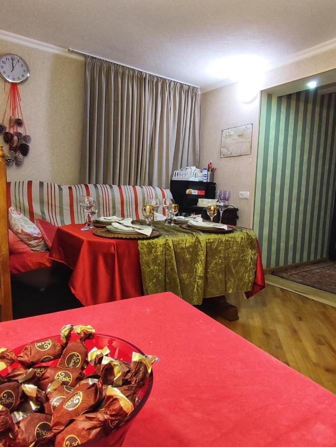 קוטאיסי Friendly Guest House מראה חיצוני תמונה
