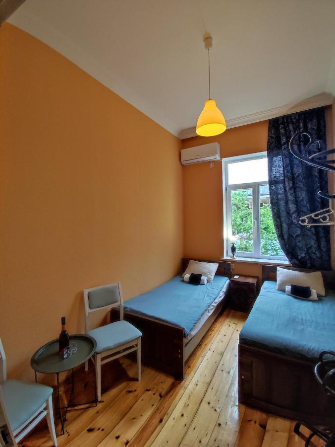 קוטאיסי Friendly Guest House מראה חיצוני תמונה