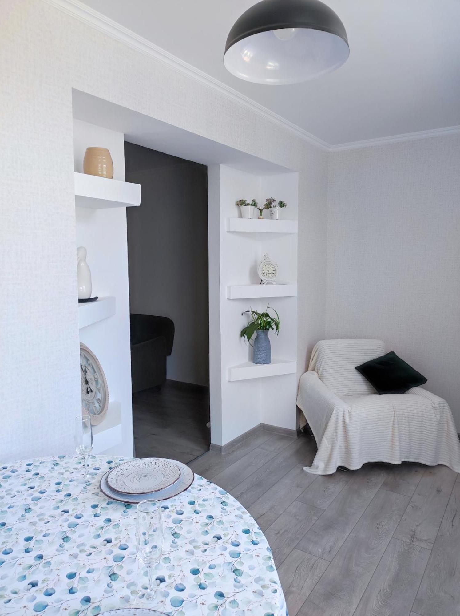 קוטאיסי Friendly Guest House חדר תמונה