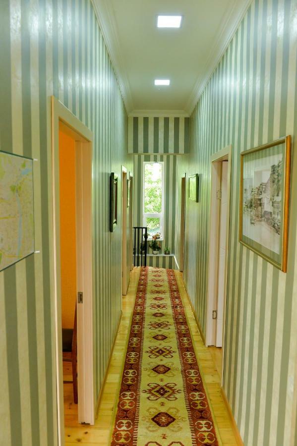 קוטאיסי Friendly Guest House מראה חיצוני תמונה