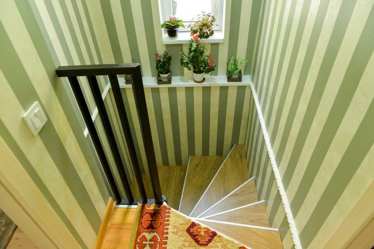 קוטאיסי Friendly Guest House מראה חיצוני תמונה